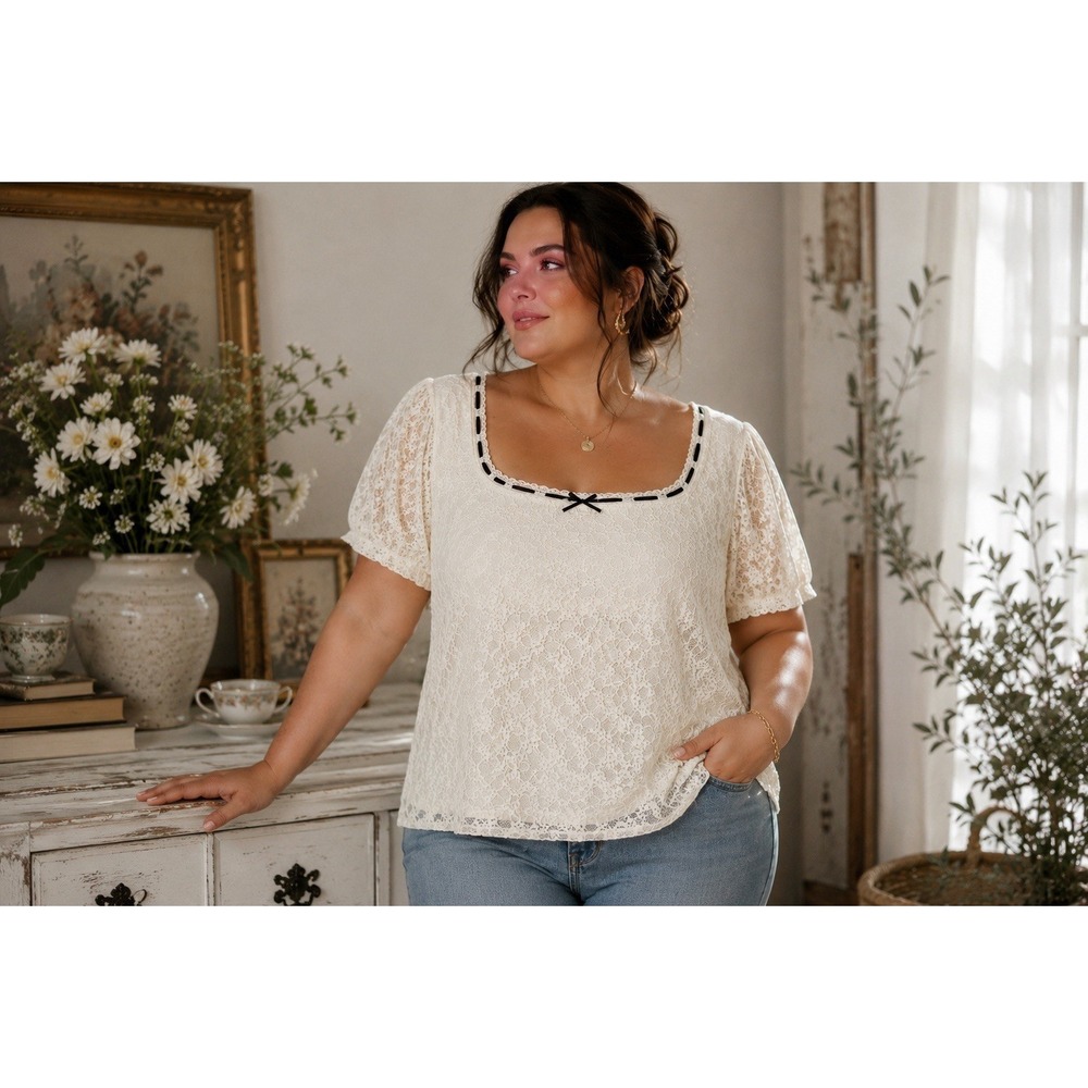 Torrid Ivory Floral Lace Blouse Size 2 2X Black Bow Trim Romantic Cottagecore